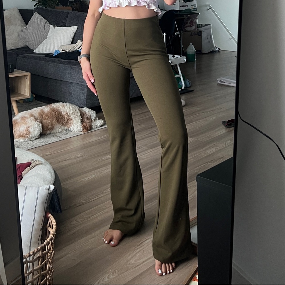 FOREVER 21 Olive Green Women's Flared Pants